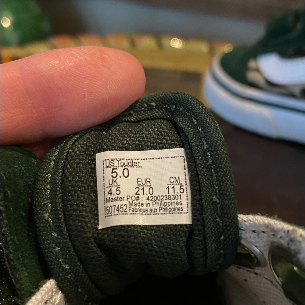 VANS Little Kids Old Skool Shoe - Camo Jungle Green - Picture 6 of 8